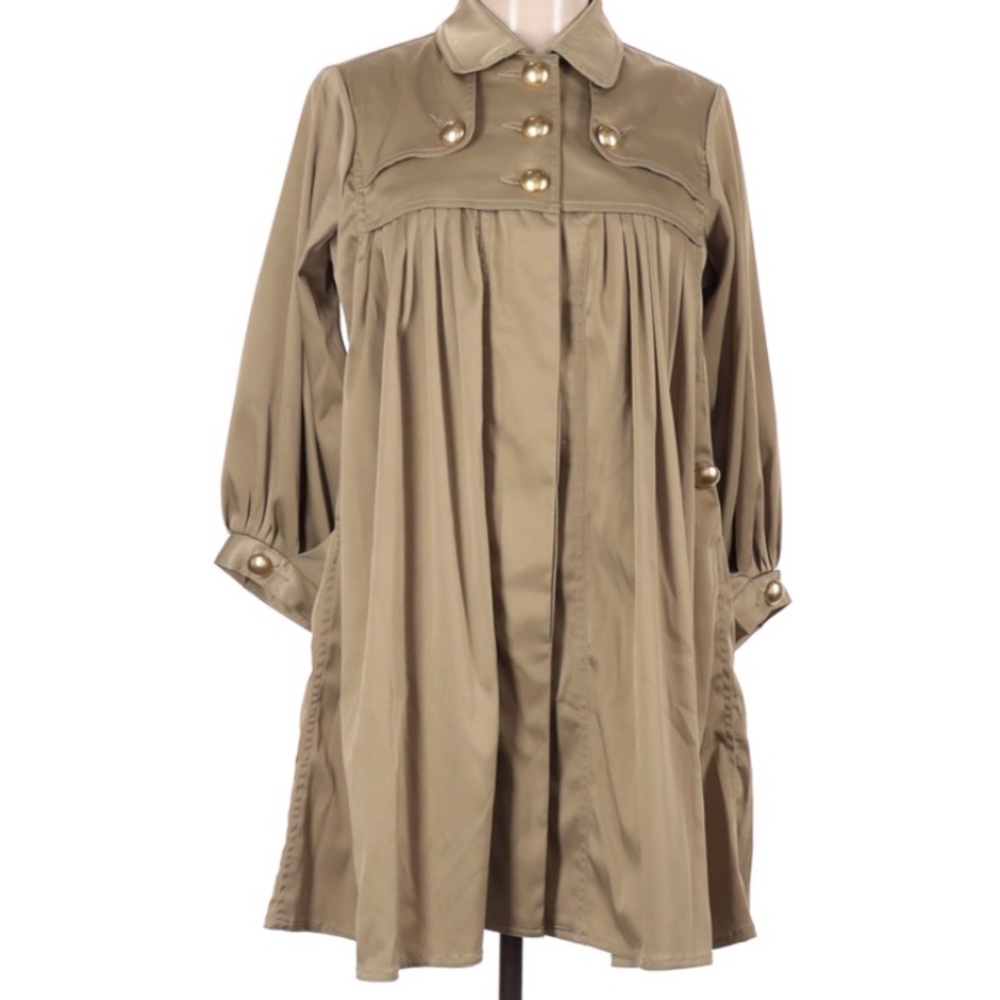 Romeo and Juliet Couture Coat